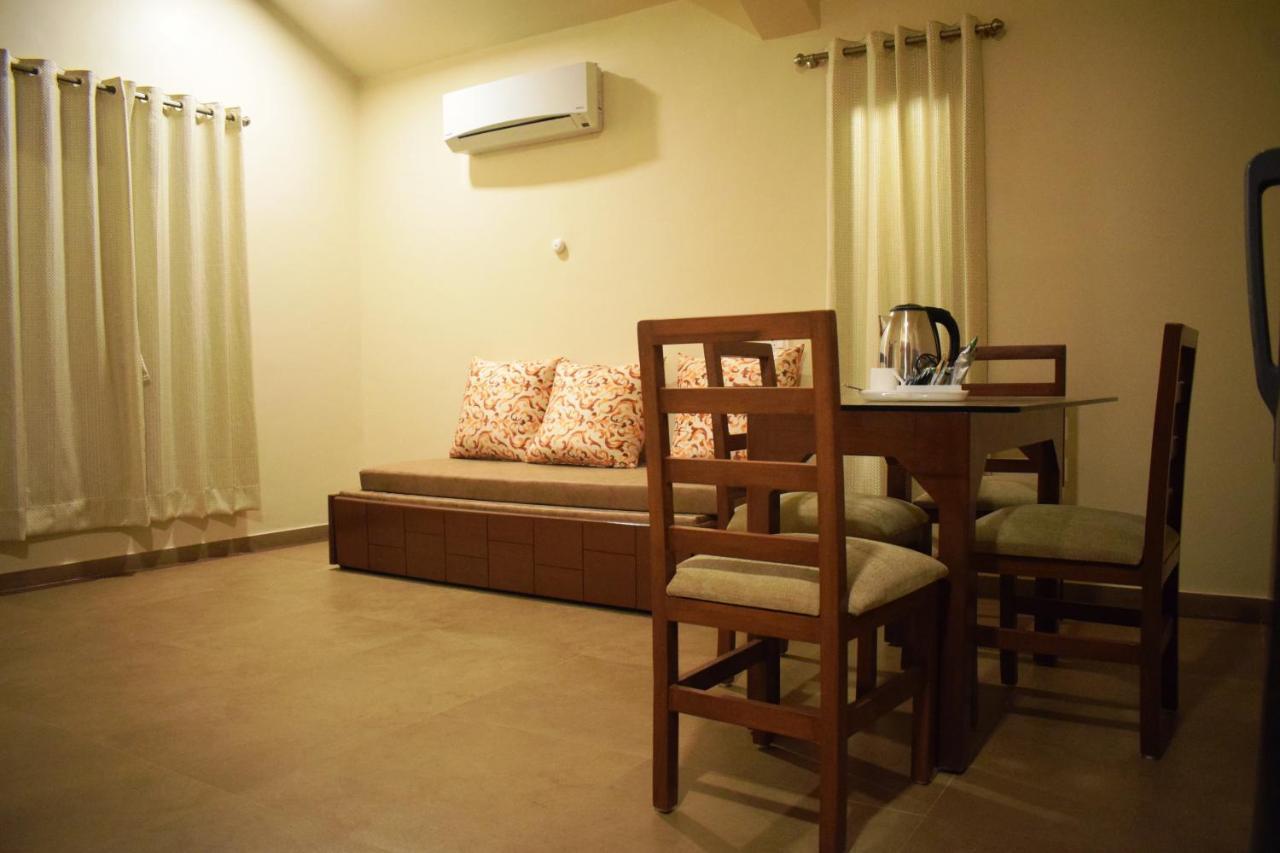 Regenta Resort Mango Village Guhagar Kudān Extérieur photo