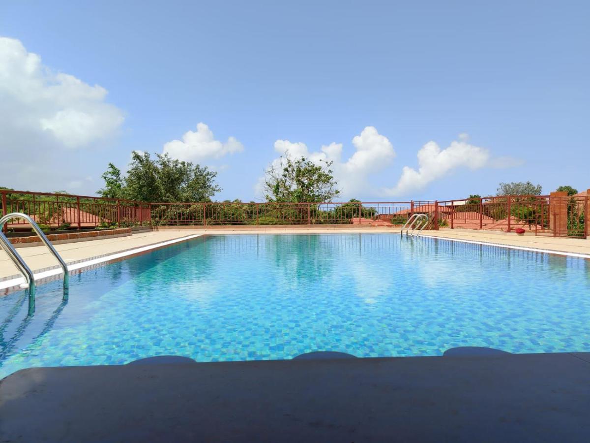 Regenta Resort Mango Village Guhagar Kudān Extérieur photo